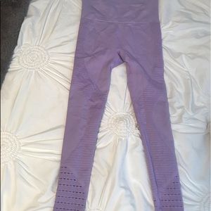 Lilac athletic leggings